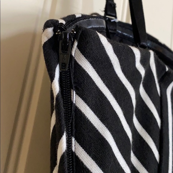 GUESS evening mini dress. - Picture 7 of 8